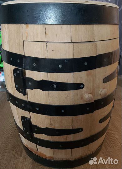 Деревянная бочка-бар