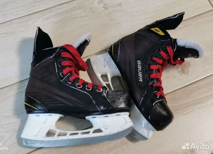 Хоккейные коньки детские Bauer Supreme 140
