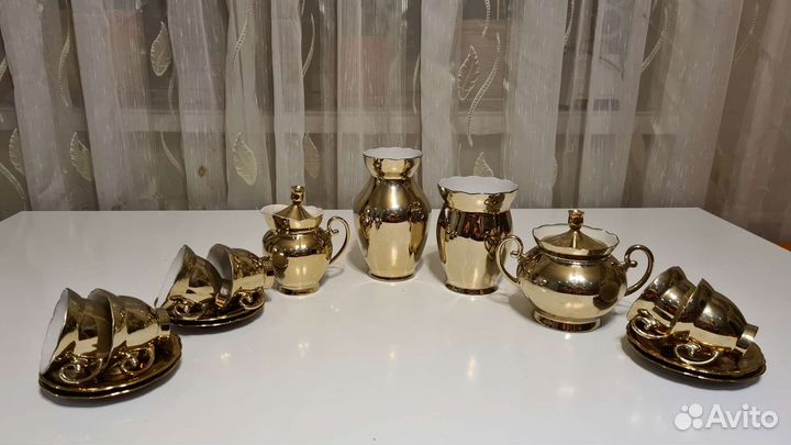 Сервиз чайный золотой