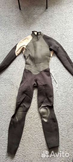 Гидрокостюм