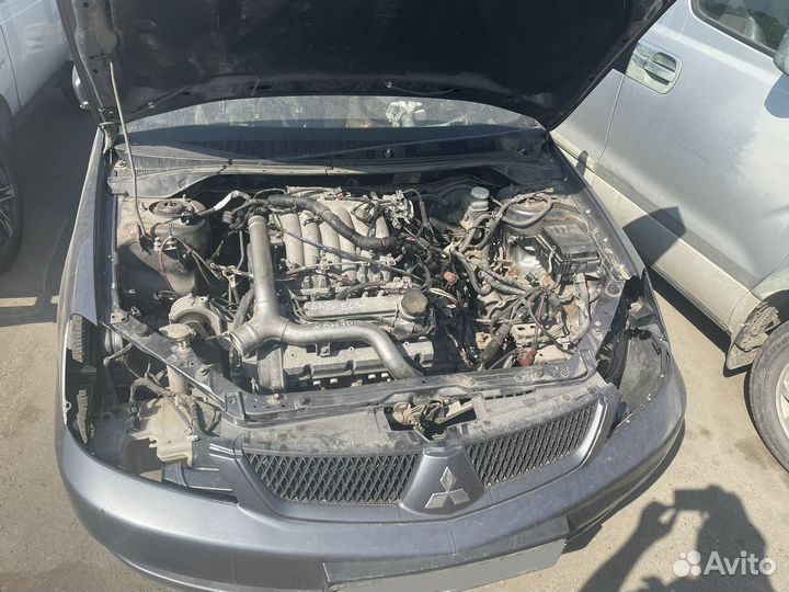 Mitsubishi Lancer 2.0 МТ, 2005, 180 000 км