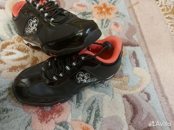 Кроссовки demix