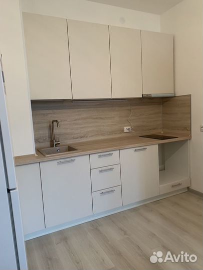 Прямая кухня небольшая ксп:33907