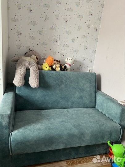 Кровати и диваны детские бу