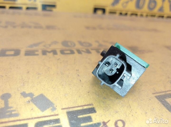 Датчик AIR BAG Volkswagen Passat B7 365 cfgc 2014