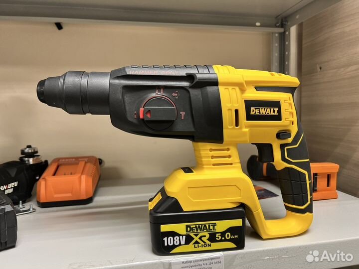 Перфоратор аккумуляторный Dewalt