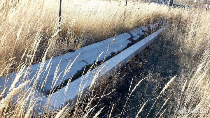 Плиты бетонные, щебень строительный