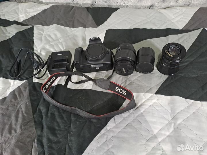 Canon eos 2000d kit