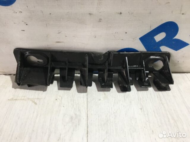 Кронштейн заднего бампераlada largus 1.6 мт к4м