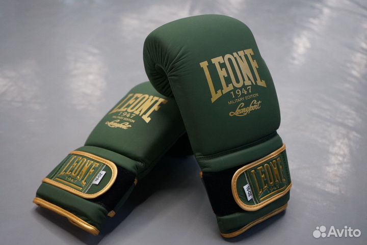 Боксерские перчатки leone кожаные