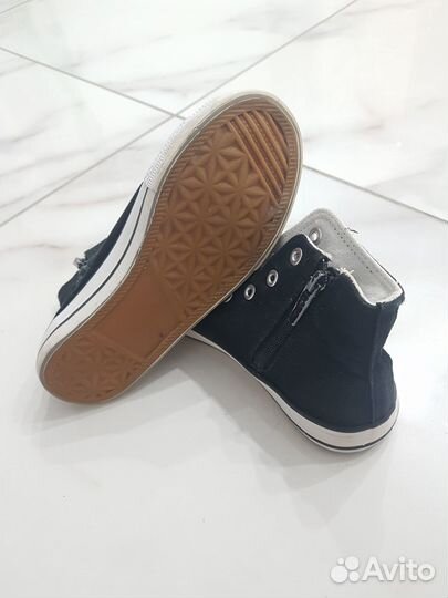 Детская обувь