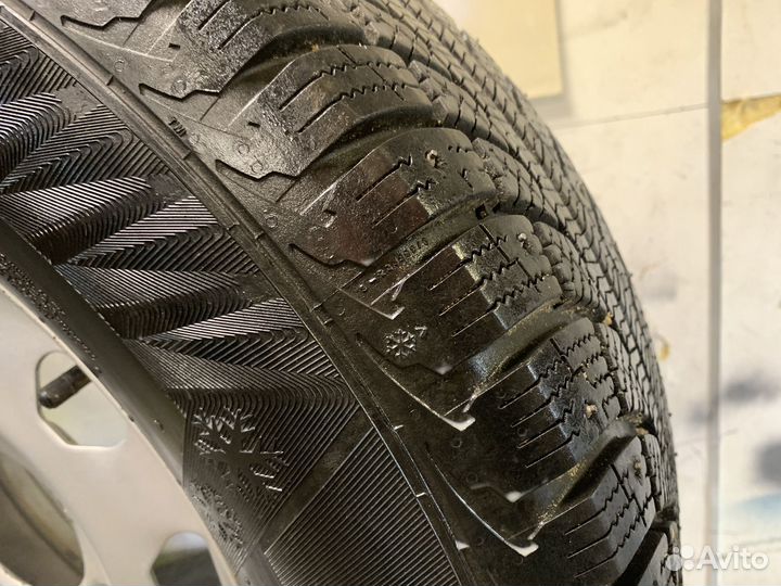 Matador MP 50 Sibir Ice 235/70 R16