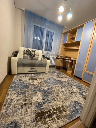 > 9-к. квартира, 49 м², 11/11 эт.