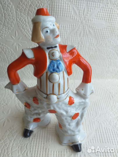 Фарфоровая статуэтка клоун гики (лзфи) СССР