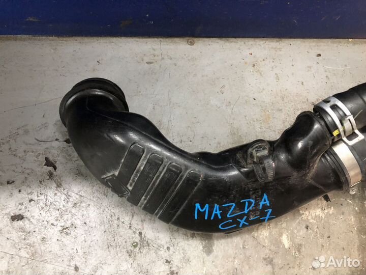 Патрубок интеркулера Мазда CX7 Оригинал