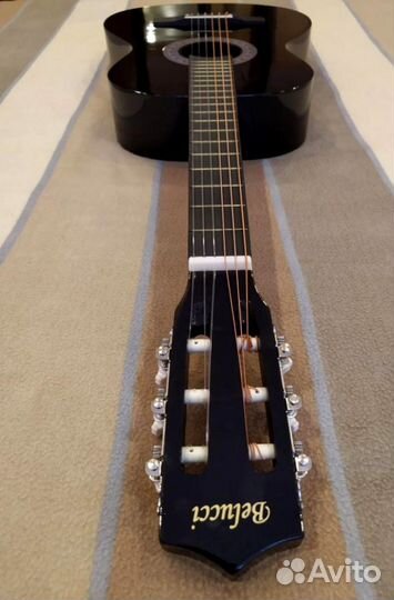 Гитара хорошего качества