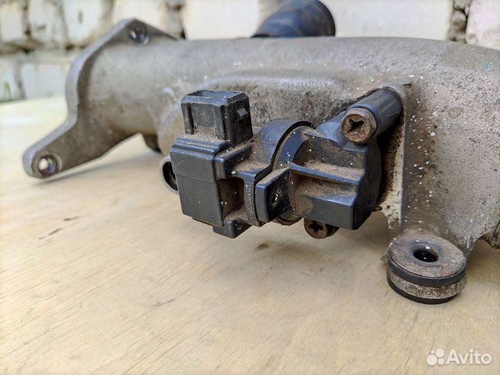 Датчик холостого хода Kia Sportage 1