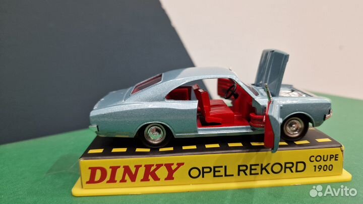 Модель автомобиля Opel Rekord