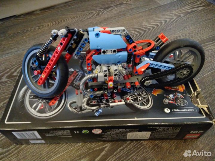 Lego Technic Спортбайк и Чоппер