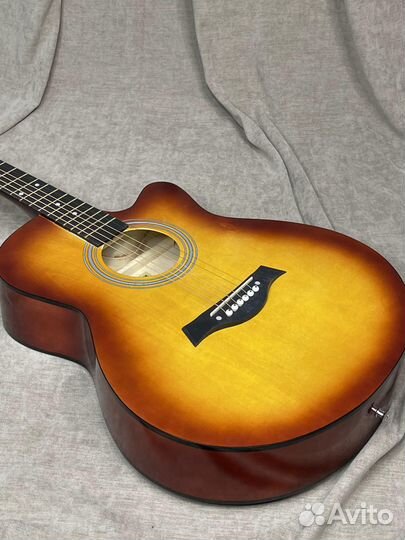 Акустическая гитара для новичка