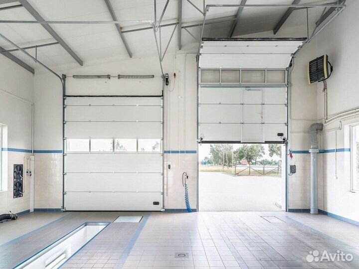 Секционные ворота