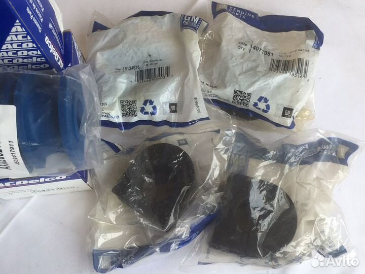 Втулки стабилизатора GM Chevrolet/Cadillac