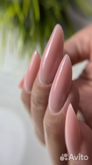 Мастер маникюра