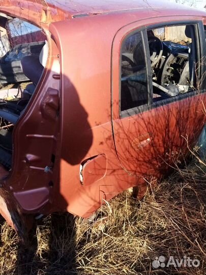 Задняя правая дверь на чери кимо и т.д