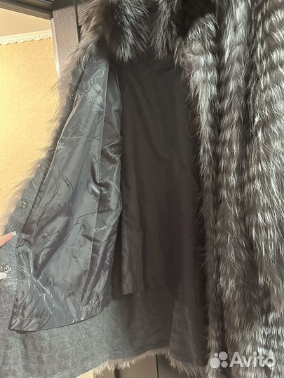 Пальто облегченное из чернобурки