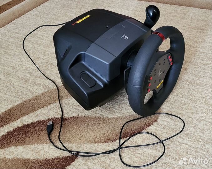 Руль logitech momo racing