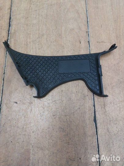 Кожух ремня грм Opel Astra H Z18XER 2008