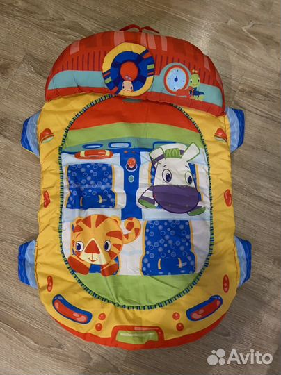 Развивающий коврик