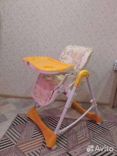 Стульчик для кормления