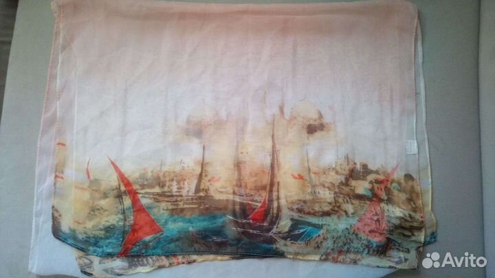 Лёгкий шарфик-палантин