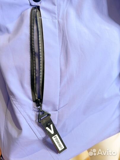 Ветровка женская