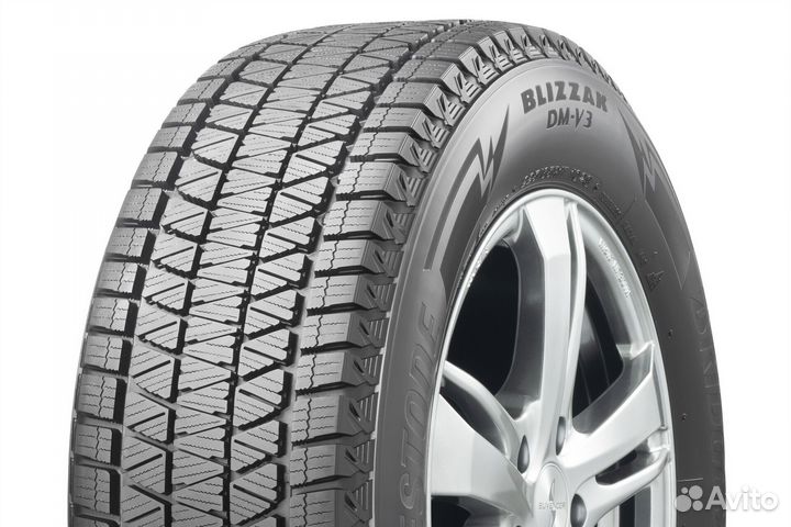 Bridgestone Blizzak DM-V3 235/60 R17 102S