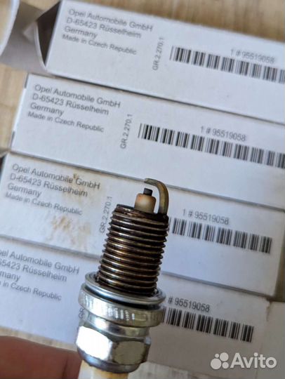 Свечи зажигания GM оригинал 95519058