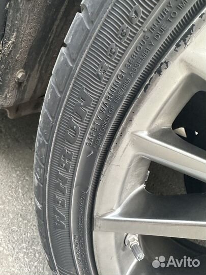 Arizonian Silver Edition All Season 255/35 R20