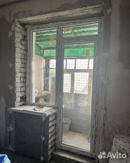 Пластиковые двери