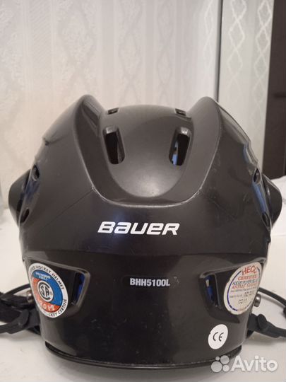 Хоккейный шлем