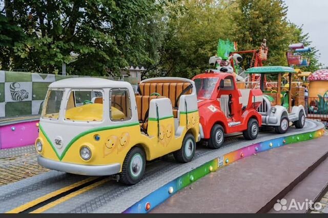 Сотрудник парка развлечений