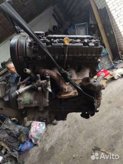 Двигатель Alfa Romeo 147 1 2004 AR37203