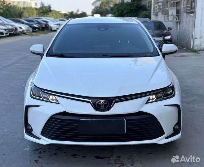 Toyota Corolla 1.2 CVT, 2020, 60 000 км