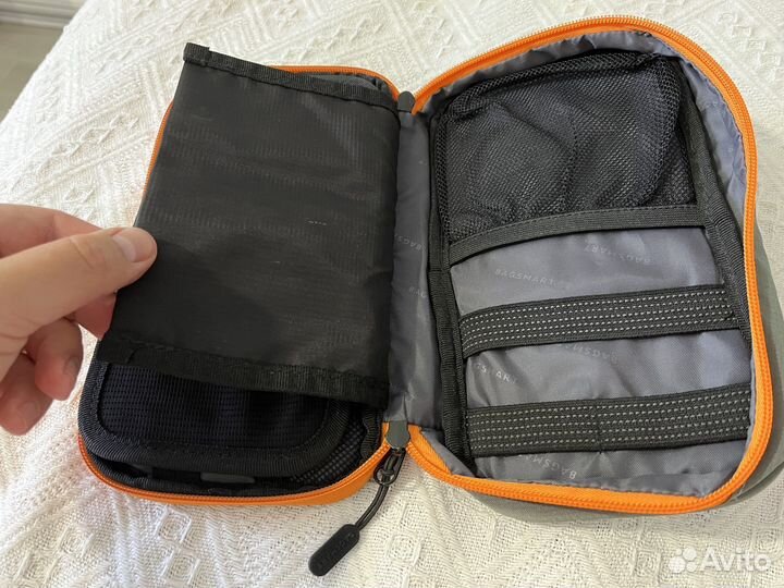Органайзер для проводов и техники для путешествий