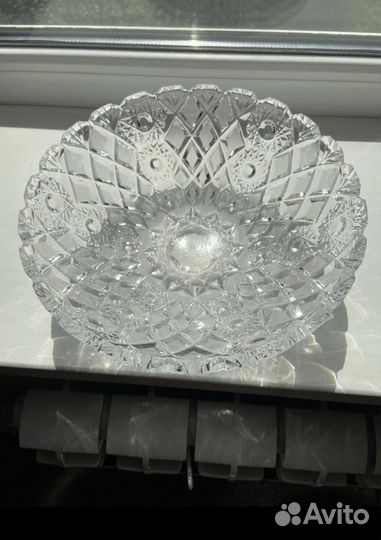 Ваза хрустальная