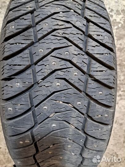 Yokohama IceGuard Stud IG65 225/45 R17