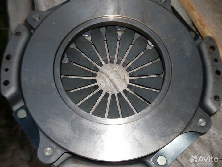 Корзина сцепления FAW 1041