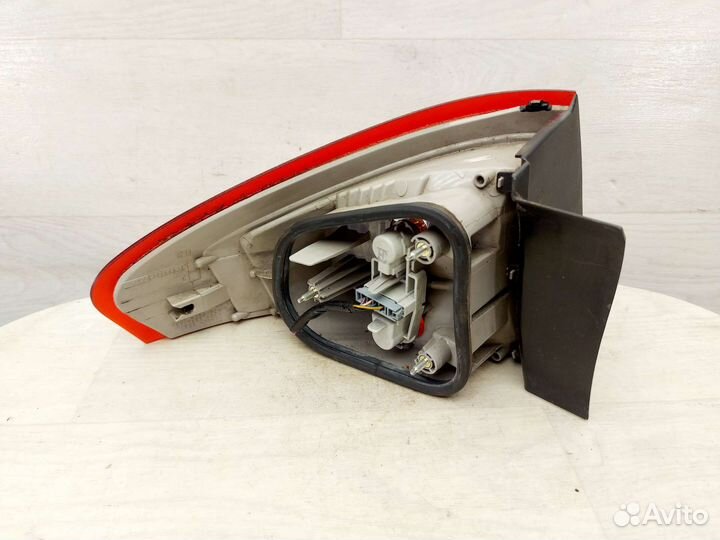 Фонарь задний правый Ford Mondeo 4. 2006-2010