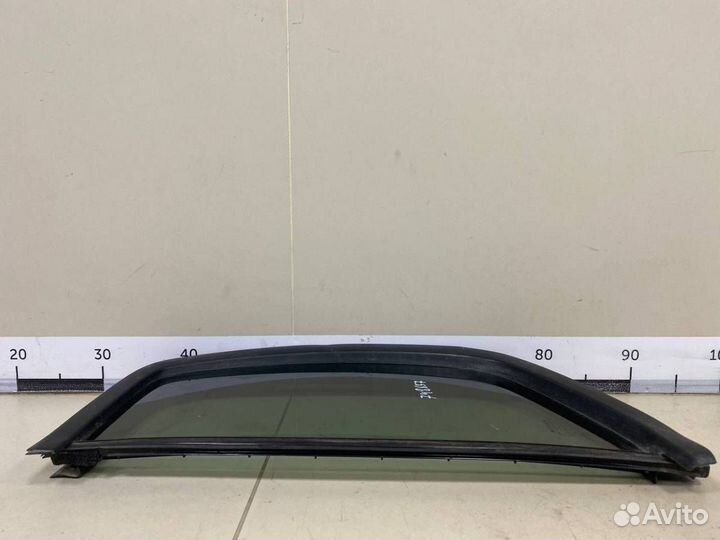 Стекло двери задней левой форточка Nissan Navara D