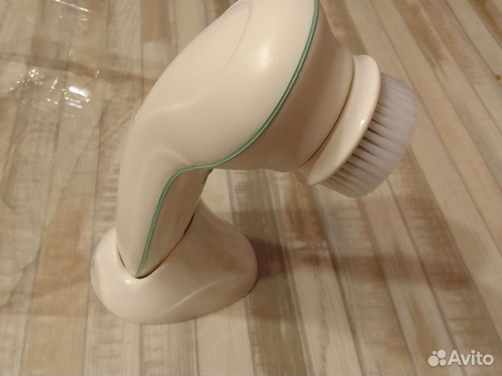 Щётка для очищения кожи лица TouchBeauty as-0759D